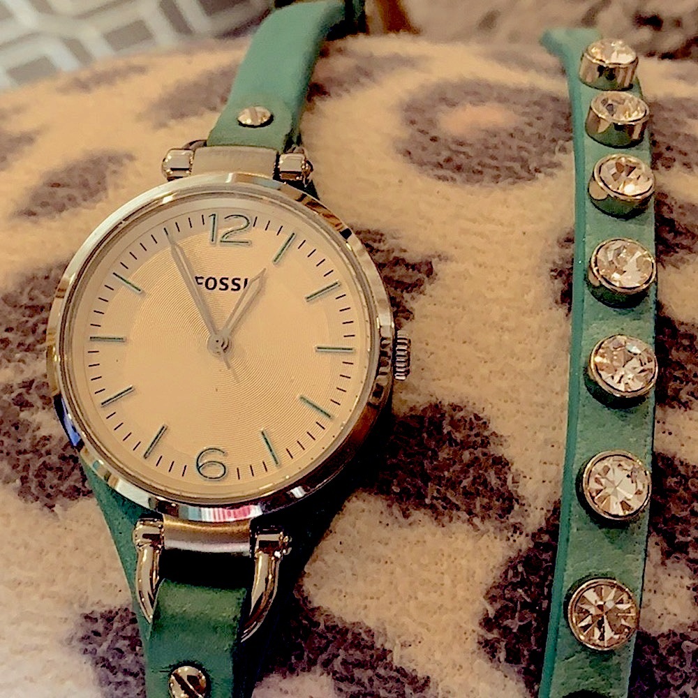 Watch - Picture 2 of 6